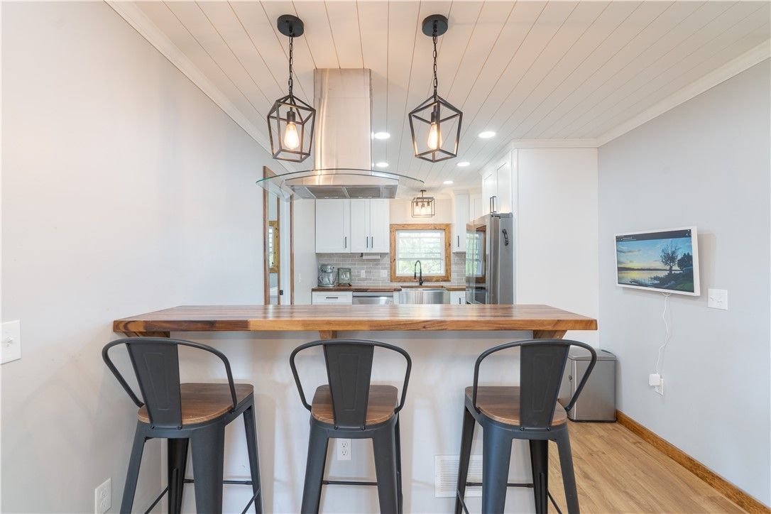 Interior, Kitchen, Pendant Lights, Recessed Lighting, Wood Texture Flooring