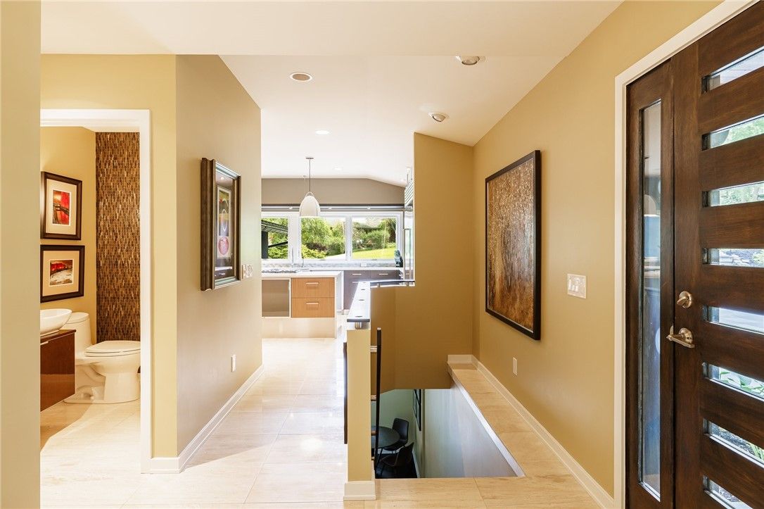 Bathroom, Interior, Pendant Lights, Recessed Lighting