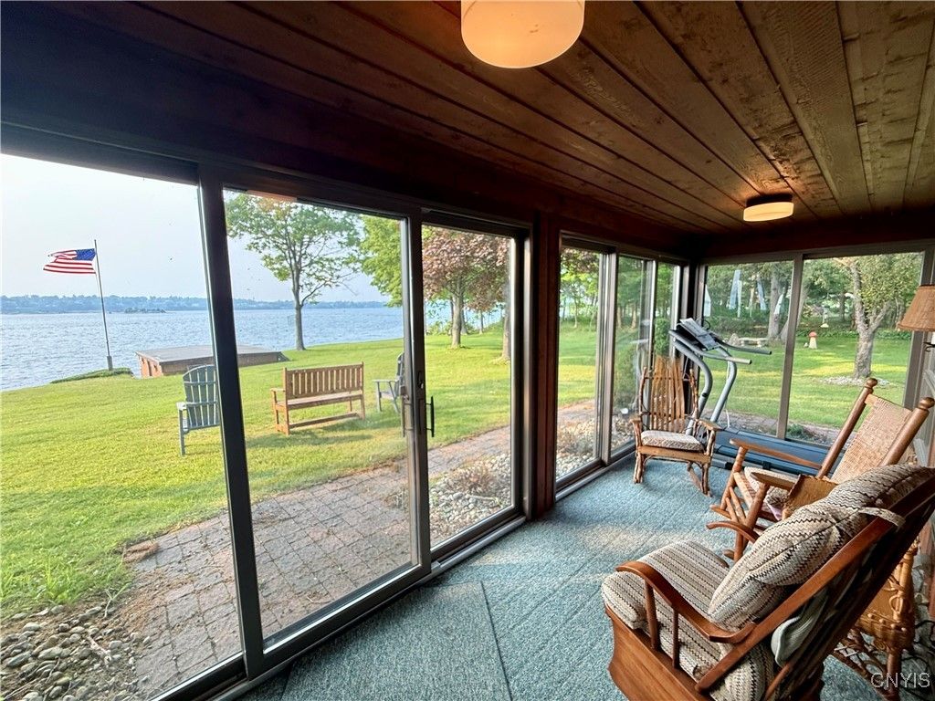 Interior, Sun Room, Water, Wooden Ceilings