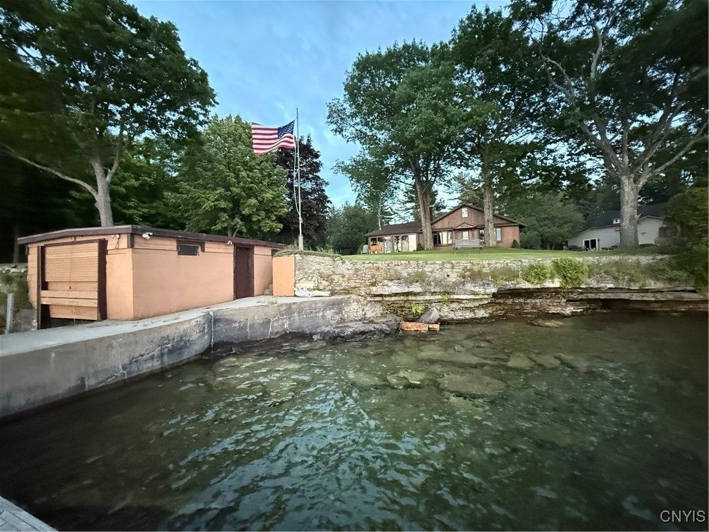 Exterior, Water