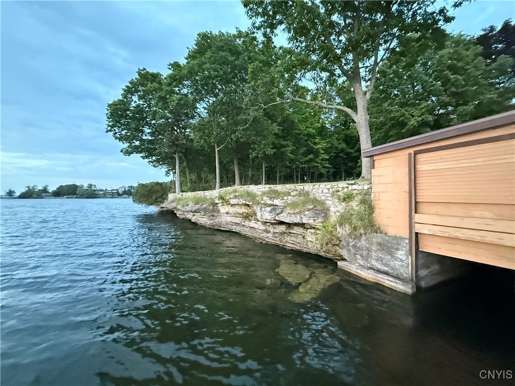 Exterior, Water