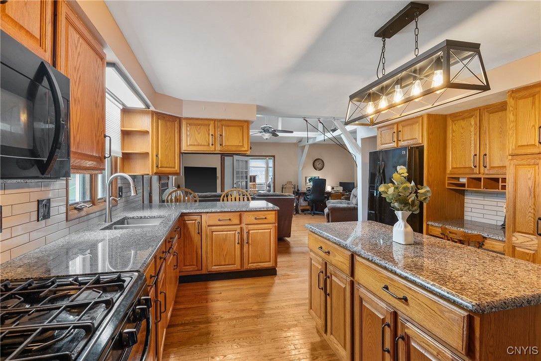 Interior, Kitchen, Pendant Lights, Wood Texture Flooring