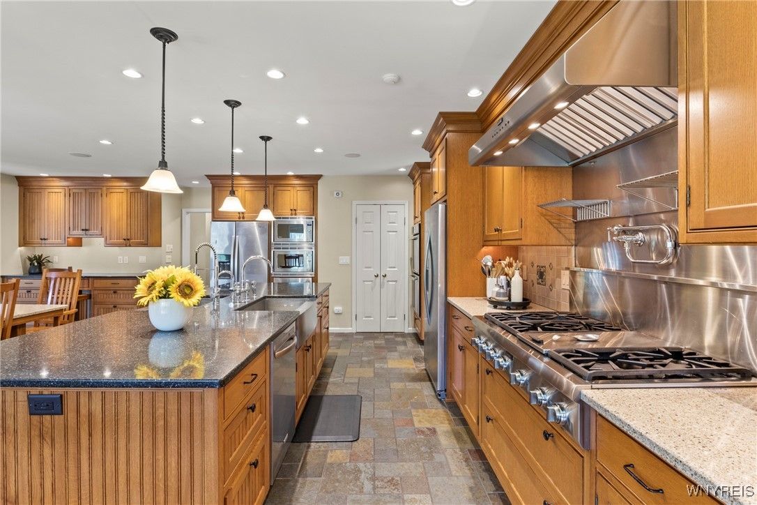 Interior, Kitchen, Pendant Lights, Recessed Lighting, Stainless Steel Appliances