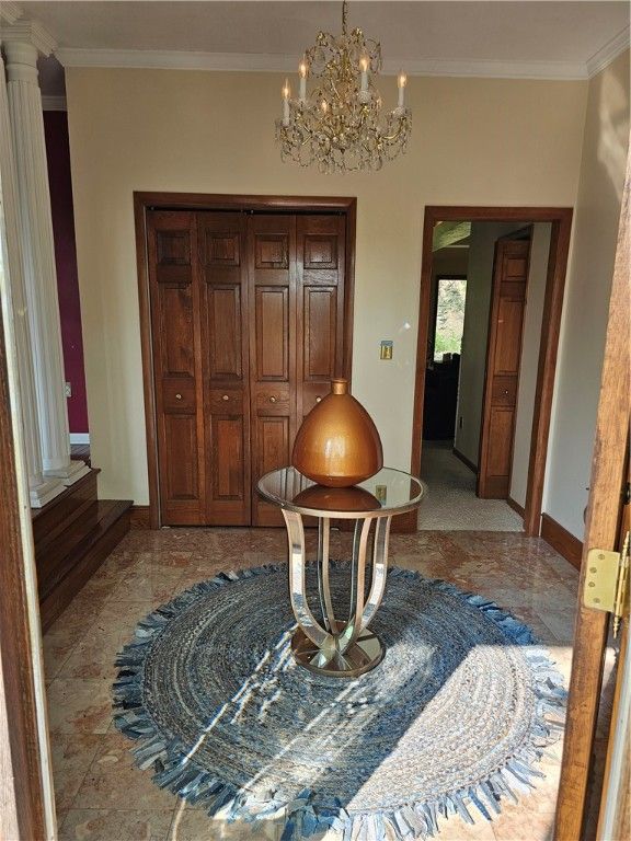 Chandelier, Interior
