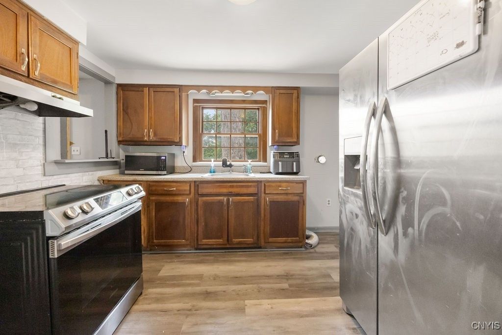 Interior, Kitchen, Wood Texture Flooring