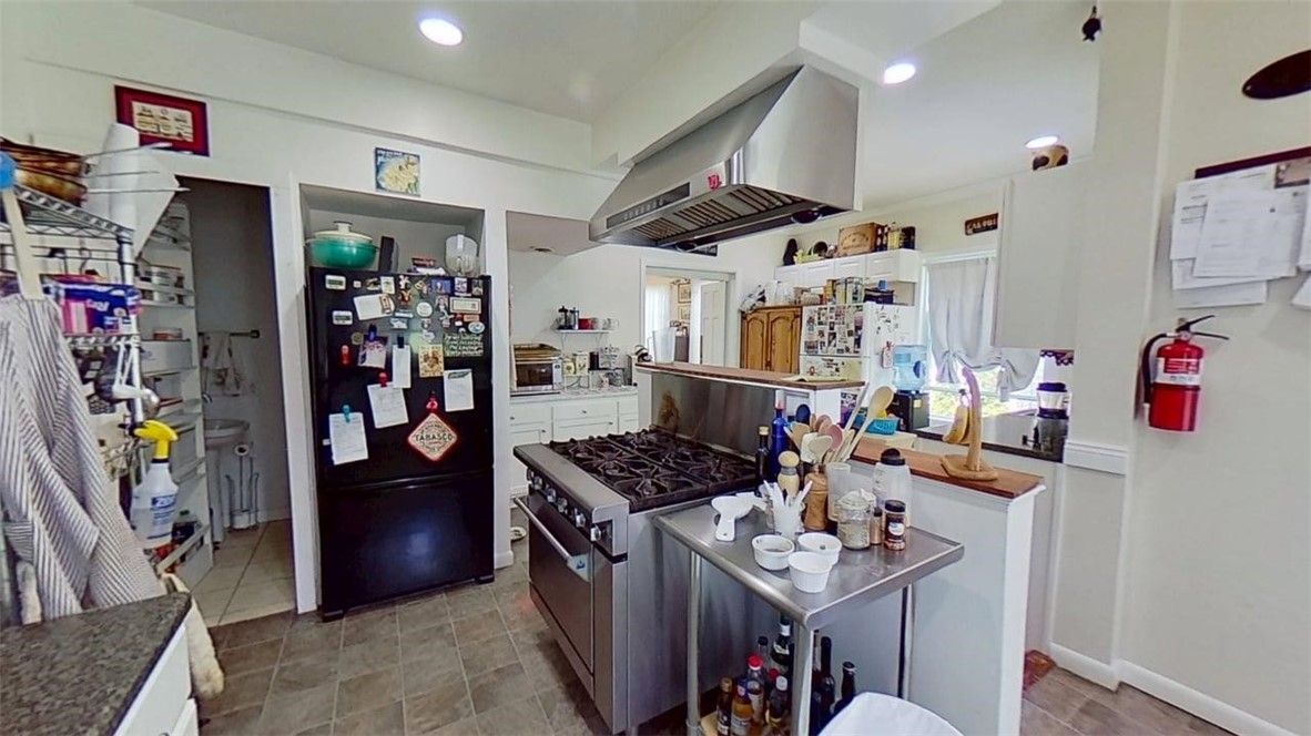 Interior, Kitchen, Recessed Lighting