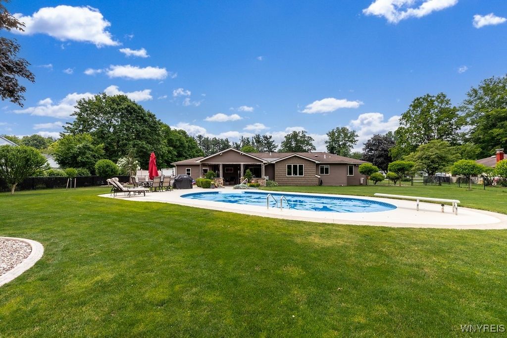 Backyard, Exterior, Pool