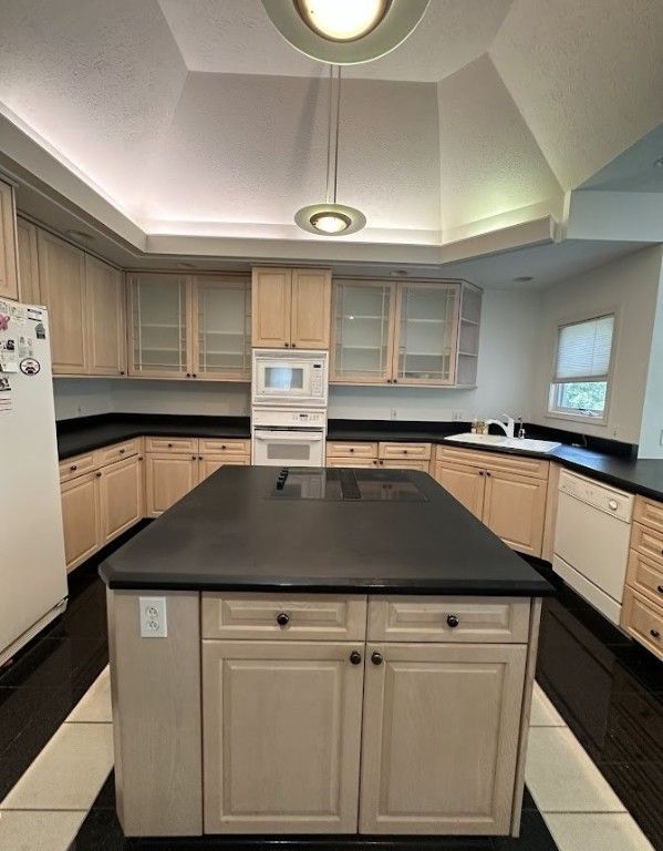 Interior, Kitchen, Pendant Lights