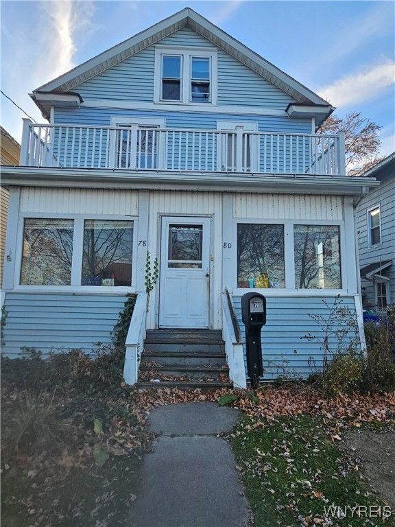 Exterior, Facade, Queen Anne Victorian