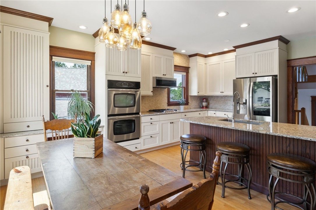 Chandelier, Interior, Kitchen, Pendant Lights, Recessed Lighting, Stainless Steel Appliances, Wood Texture Flooring
