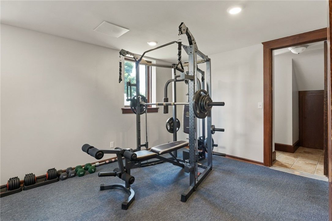 Fitness Equipment, Interior, Recessed Lighting