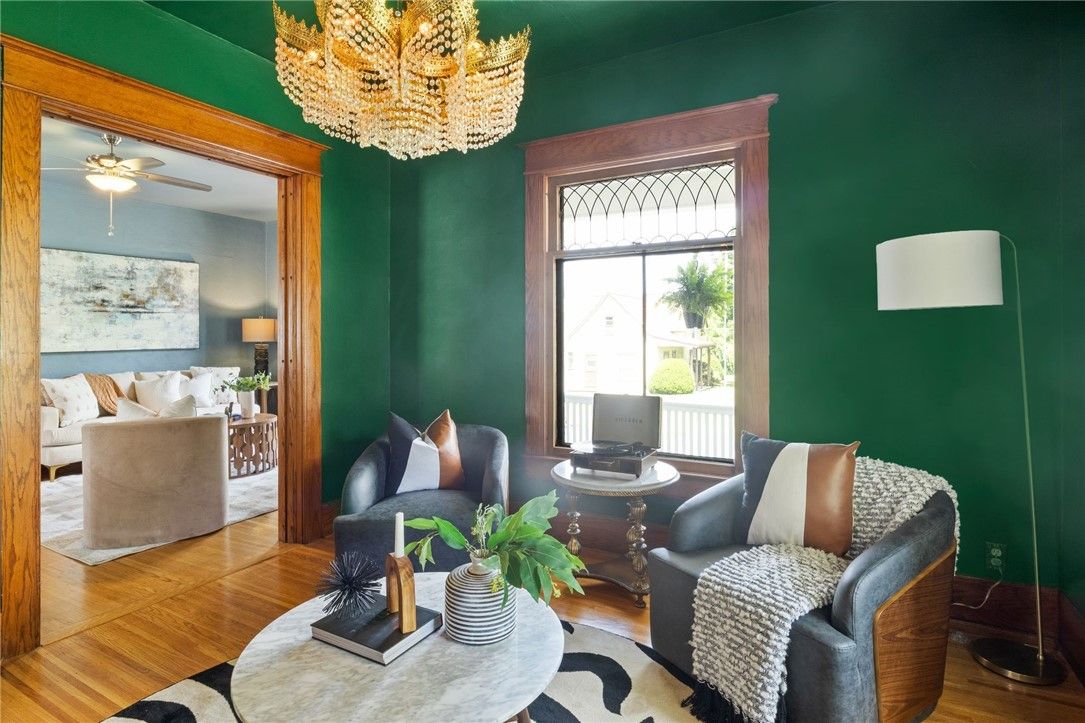 Chandelier, Interior, Living room, Wood Texture Flooring