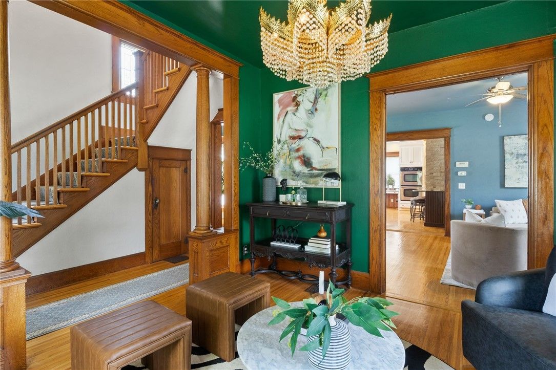 Chandelier, Interior, Wood Texture Flooring
