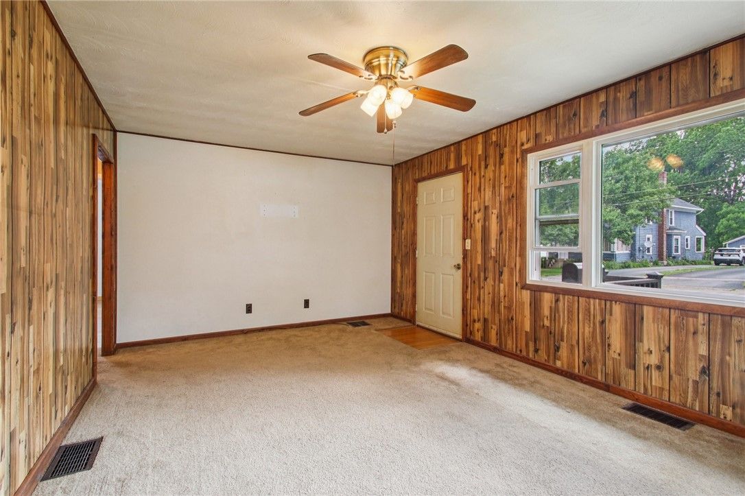 Empty room, Interior, Wooden Walls