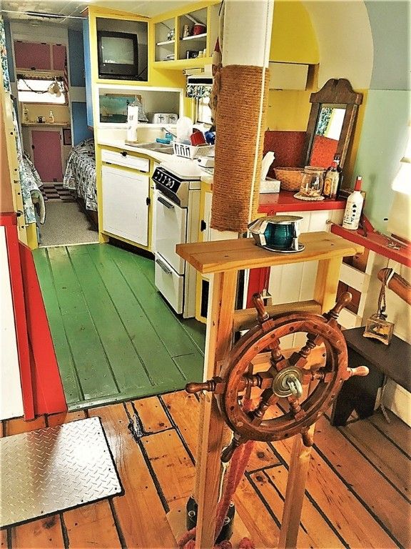 Interior, Kitchen, Wood Texture Flooring