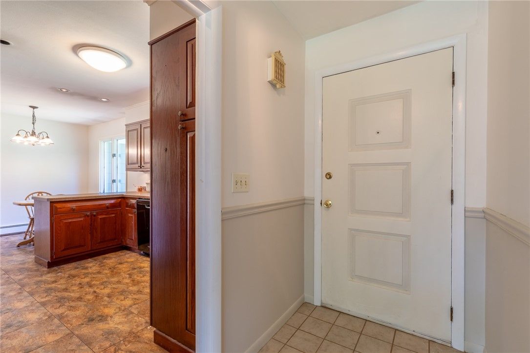 Chandelier, Interior, Recessed Lighting