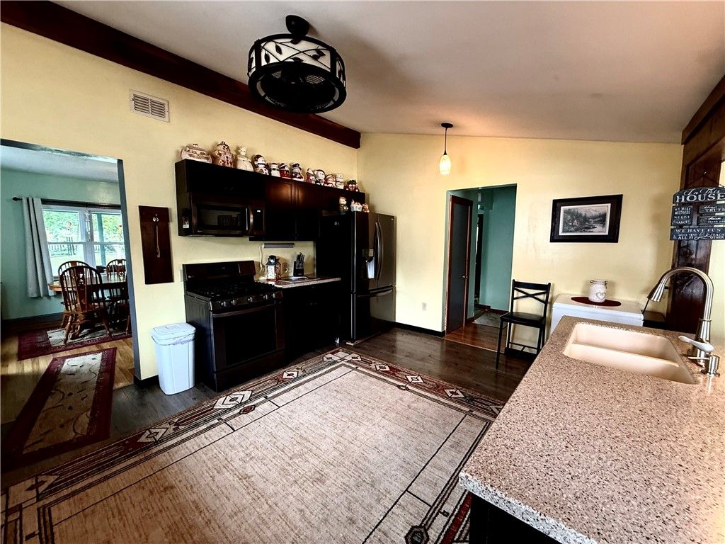 Dining room, Interior, Kitchen, Pendant Lights, Wood Texture Flooring
