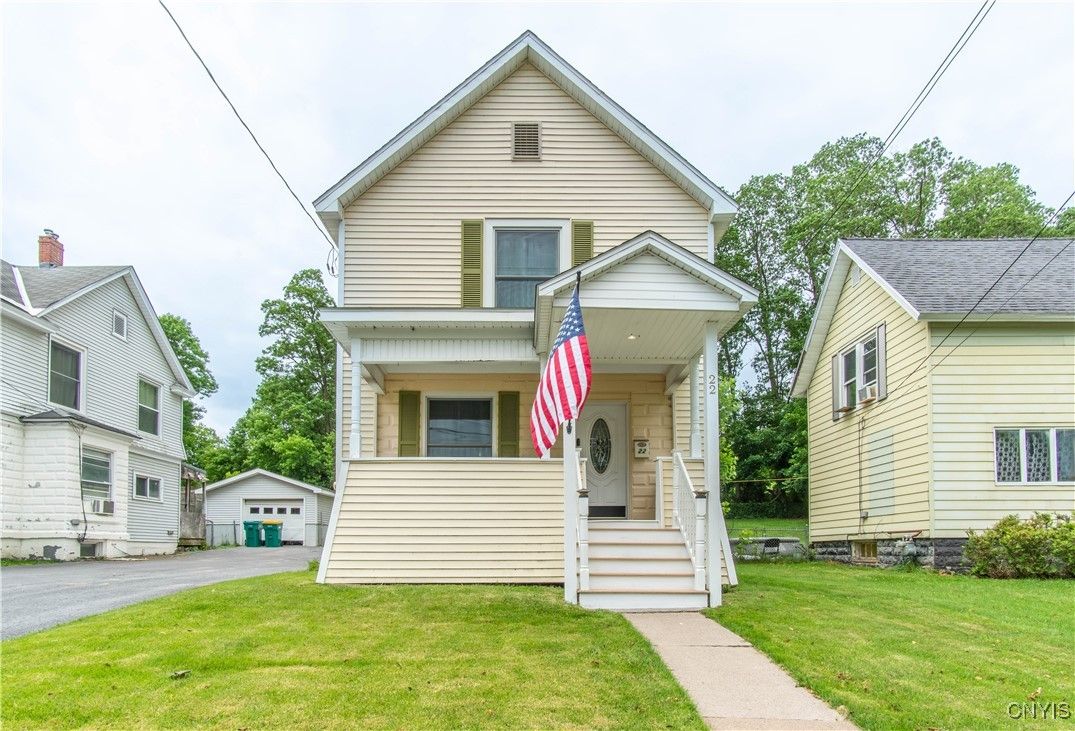 Backyard, Detached Garage, Exterior, Facade, Queen Anne Victorian