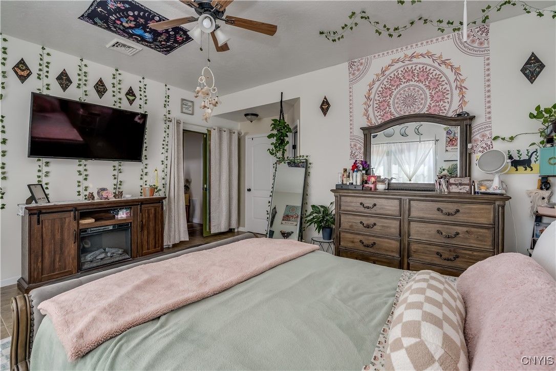 Bedroom, Interior