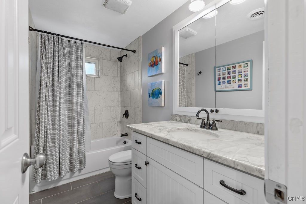 Bathroom, Interior, Marble Walls