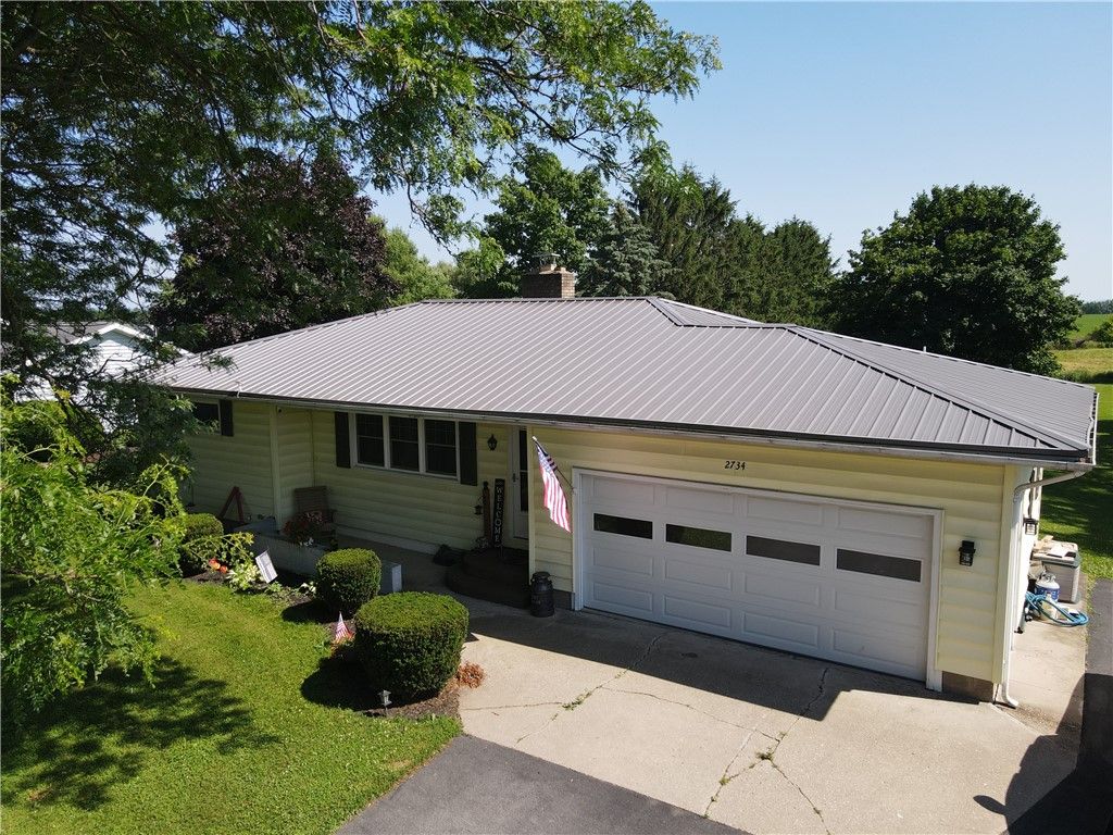 Detached Garage, Exterior