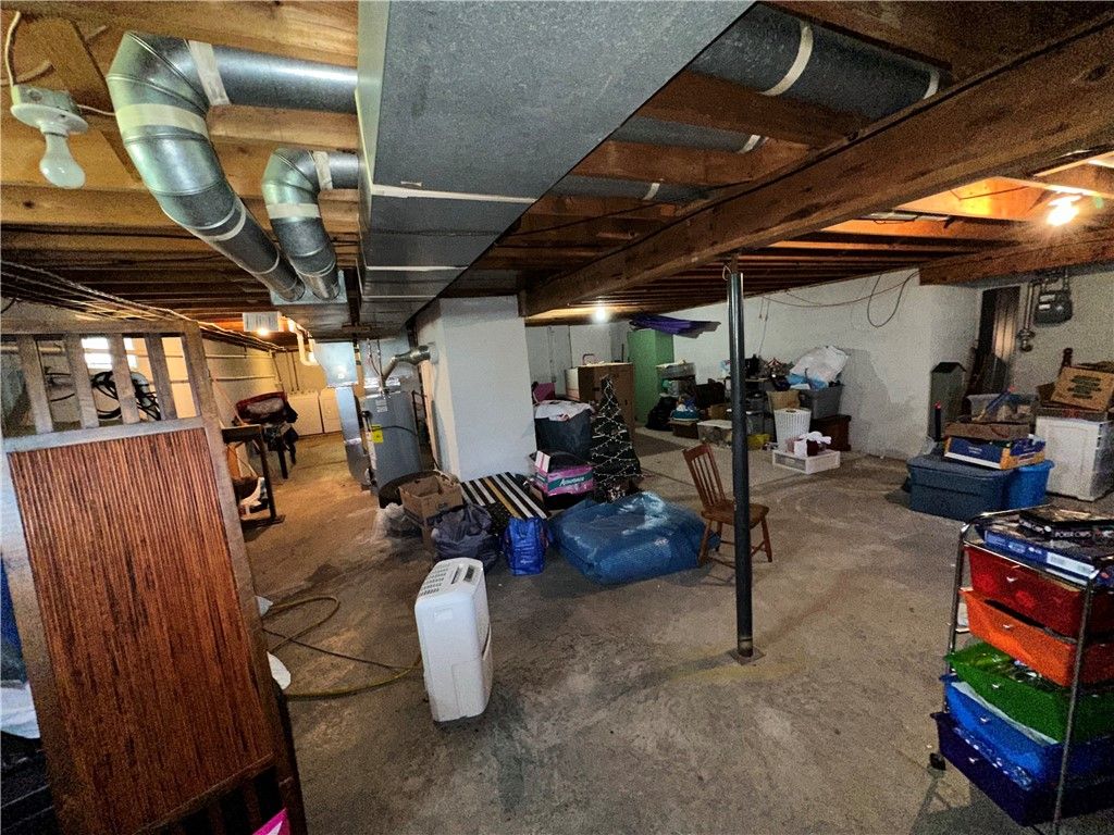Interior, Wooden Beams