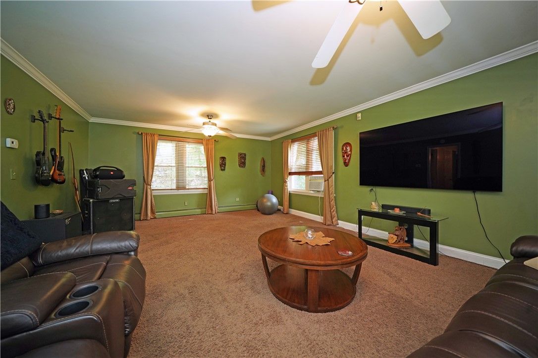 Home Theatre Room, Interior