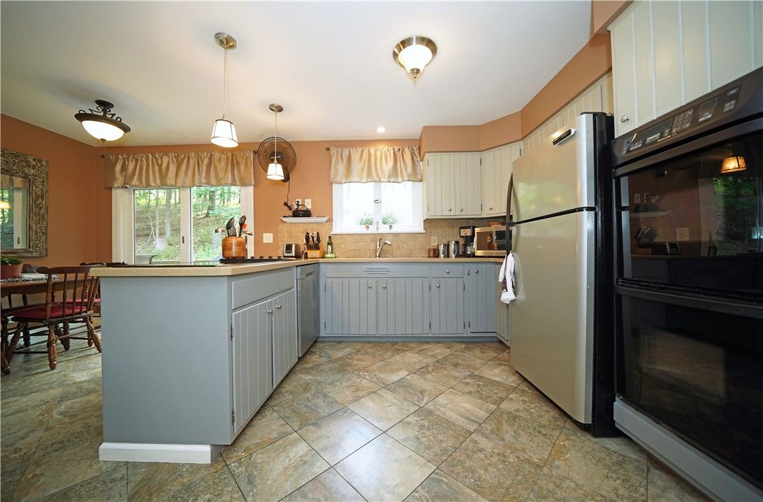Dining room, Interior, Kitchen, Pendant Lights, Recessed Lighting
