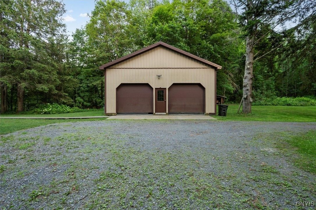 Backyard, Detached Garage, Exterior