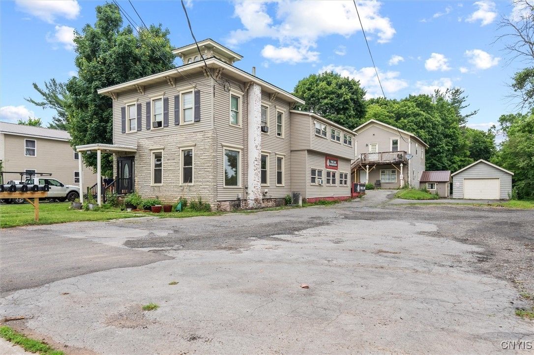 Backyard, Detached Garage, Exterior, Facade, American Foursquare