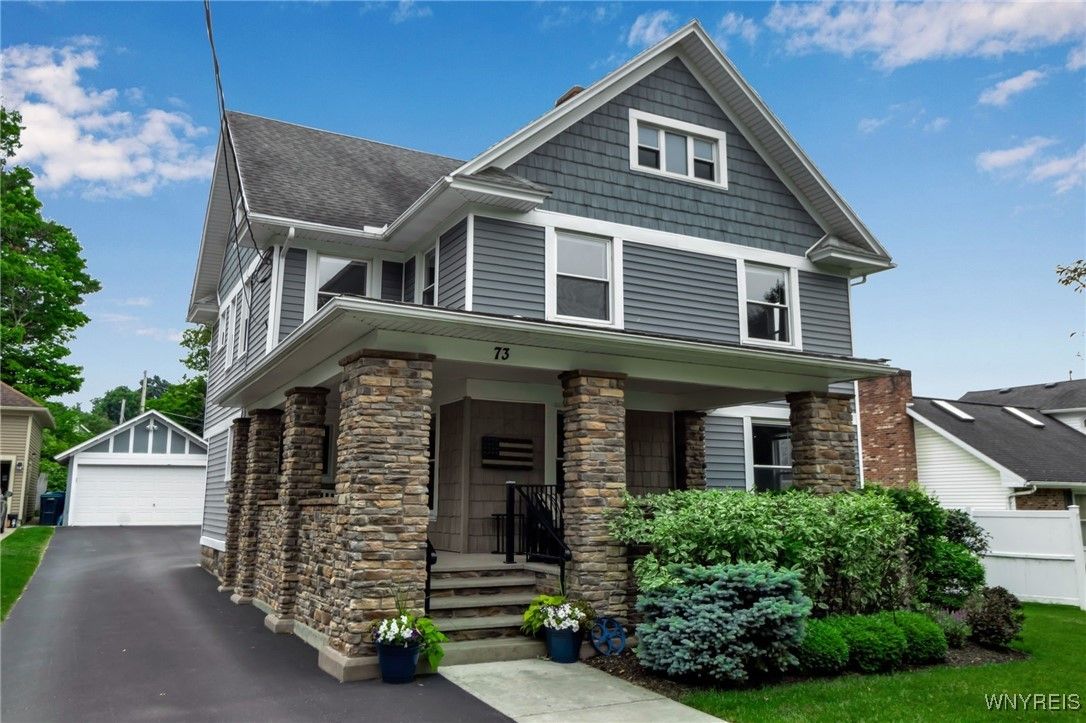 Detached Garage, Exterior, Facade, Queen Anne Victorian