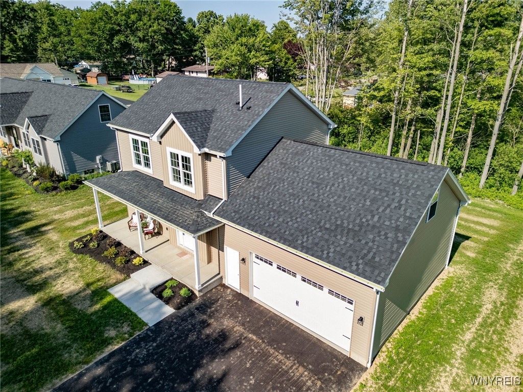 Exterior, Drone