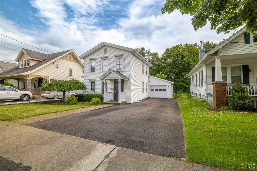 Detached Garage, Exterior, Facade, Farmhouse