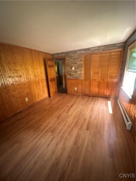 Empty room, Interior, Wood Texture Flooring, Wooden Walls