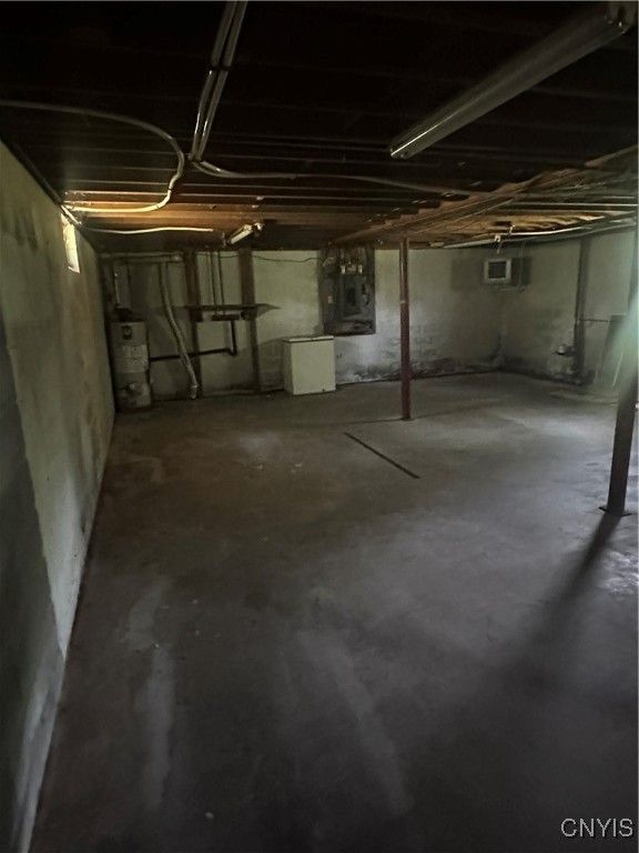 Interior, Wooden Beams