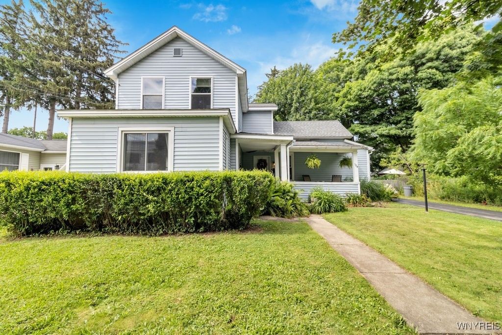 Backyard, Exterior, Facade, Farmhouse