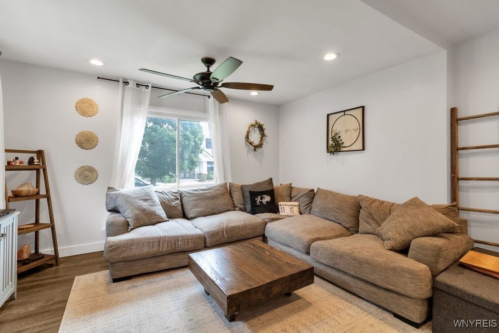 Interior, Living room, Recessed Lighting, Wood Texture Flooring