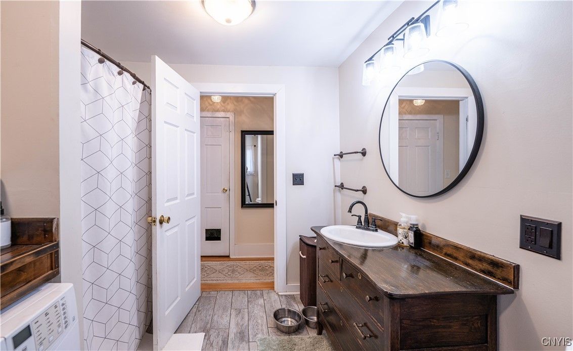 Bathroom, Interior, Wood Texture Flooring