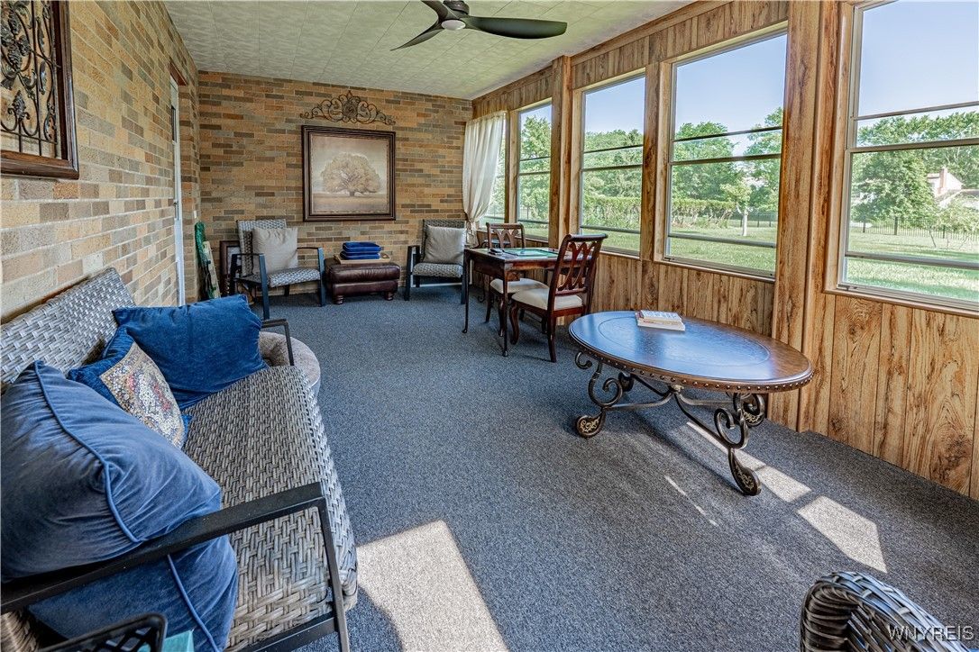 Dining room, Interior, Living room, Stone Walls, Sun Room
