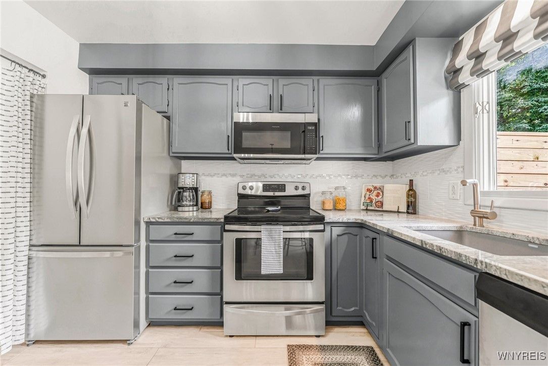 Interior, Kitchen, Stainless Steel Appliances