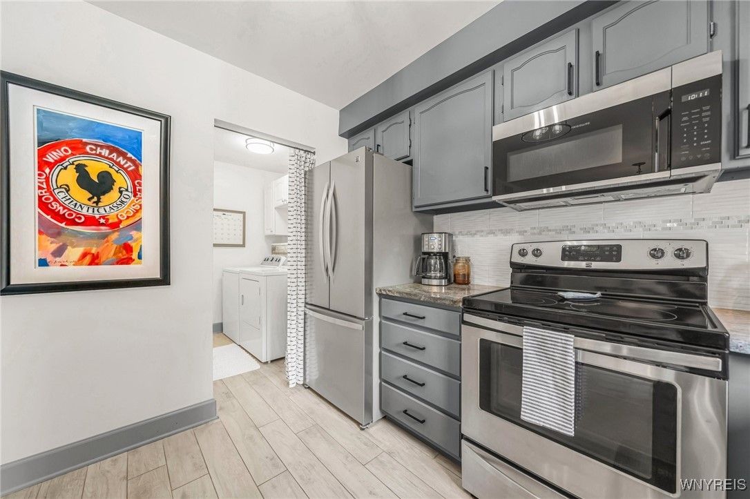 Interior, Kitchen, Stainless Steel Appliances, Washer, Wood Texture Flooring