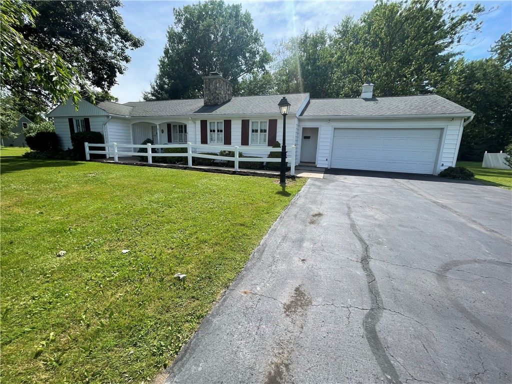Attached, Backyard, Exterior, Facade, Ranch