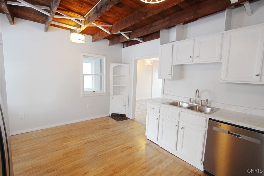 Interior, Kitchen, Stainless Steel Appliances, Wooden Beams, Wooden Ceilings, Wood Texture Flooring
