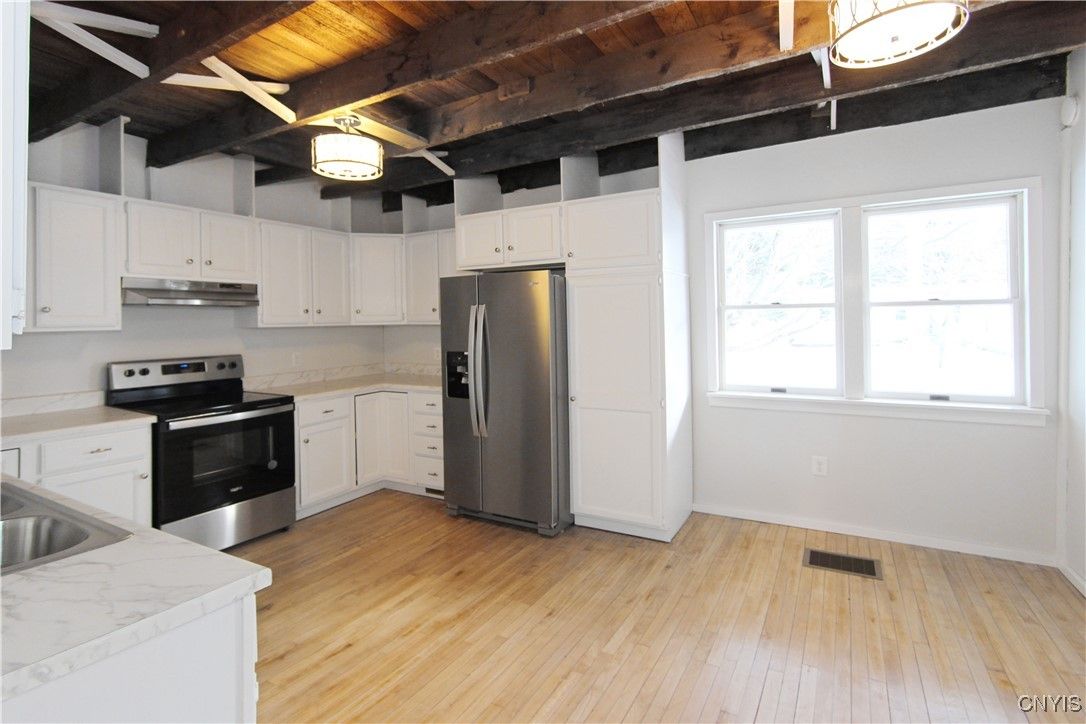 Interior, Kitchen, Stainless Steel Appliances, Wooden Beams, Wooden Ceilings, Wood Texture Flooring