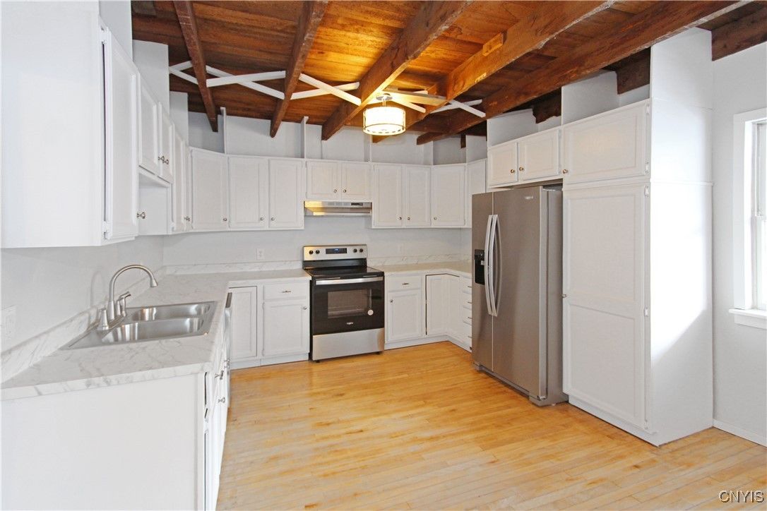 Interior, Kitchen, Stainless Steel Appliances, Wooden Beams, Wooden Ceilings, Wood Texture Flooring