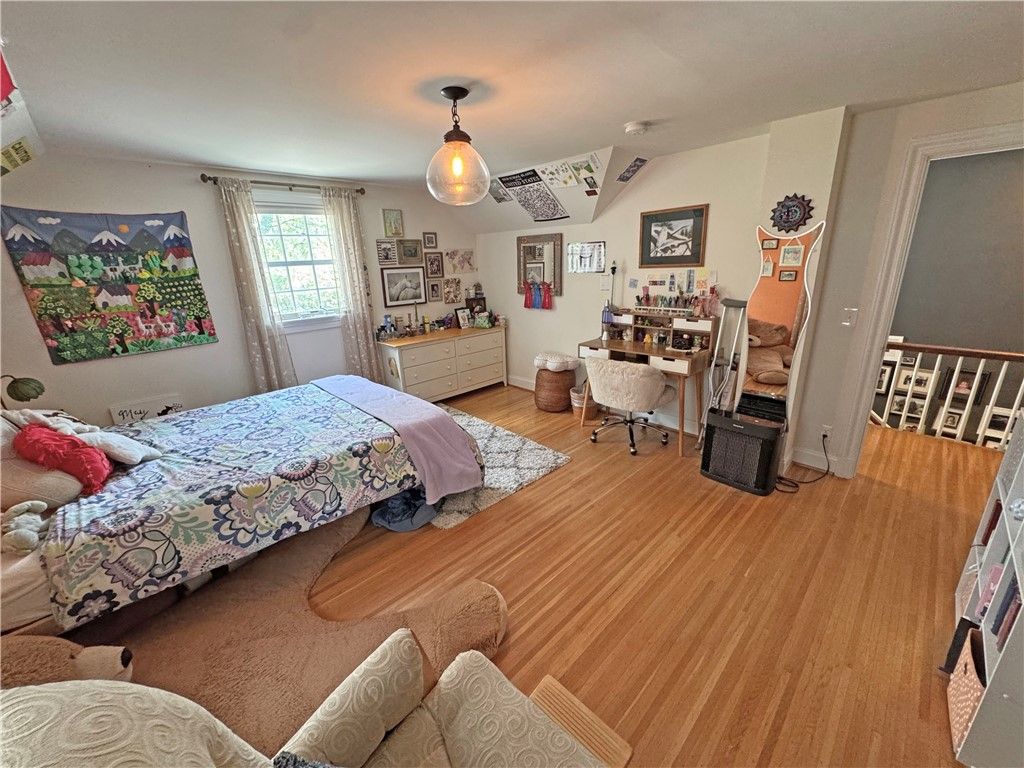 Bedroom, Home Office, Interior, Wood Texture Flooring