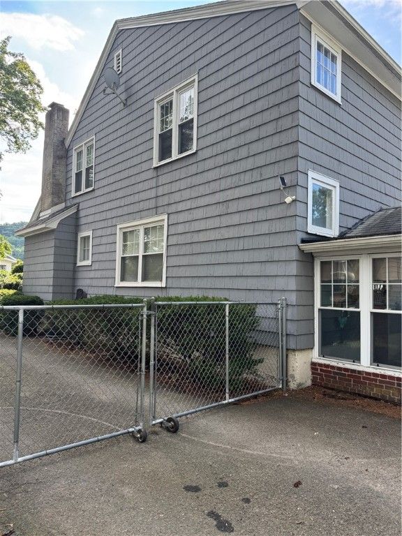Exterior, Facade, None
