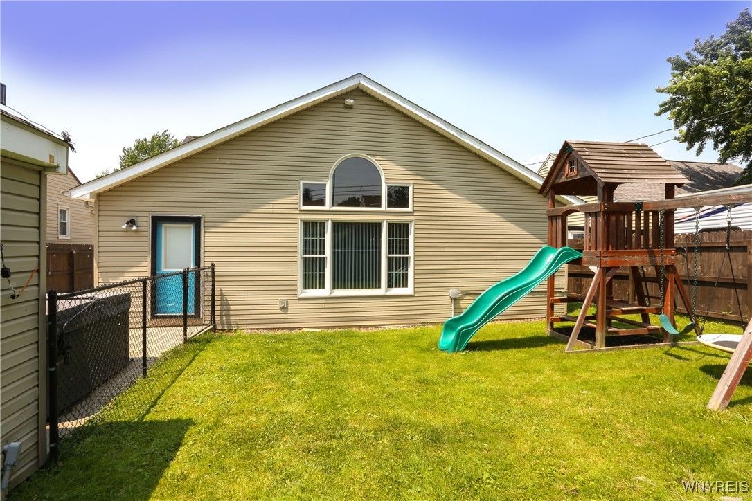 Backyard, Exterior, Playground