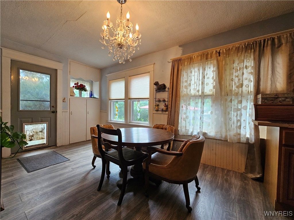 Chandelier, Dining room, Interior, Wood Texture Flooring