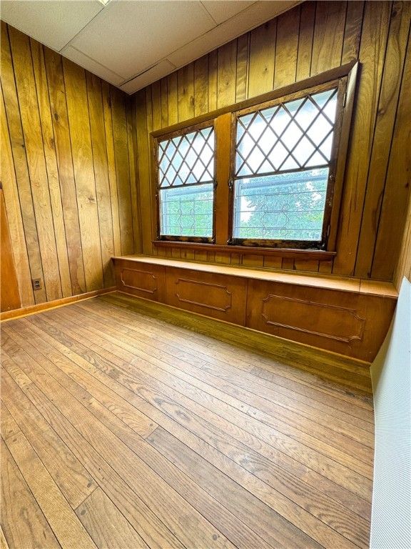 Empty room, Interior, Wood Texture Flooring, Wooden Walls